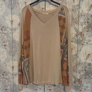 Cotton Bleu v-neck long sleeve top